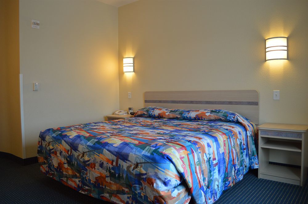 Motel 6-Anchorage, Ak - Midtown Екстер'єр фото